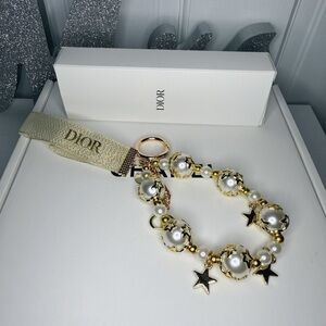 Gift with purchase cute bag charm/ keychain from Dior Beauty with box